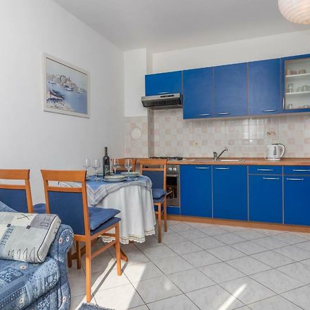 Apartmani Adria Lila Crikvenica ドラマリ エクステリア 写真