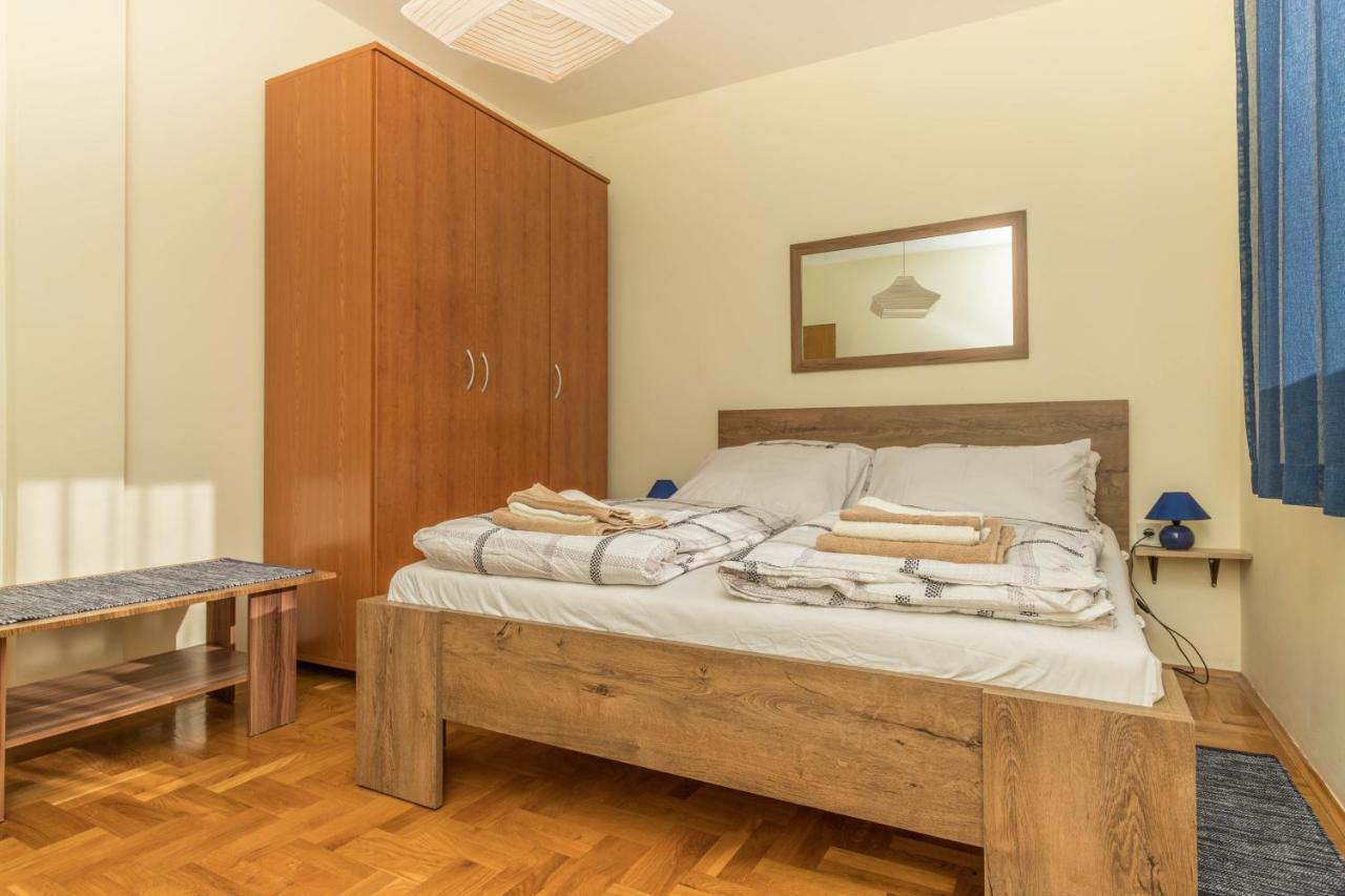 Apartmani Adria Lila Crikvenica ドラマリ エクステリア 写真