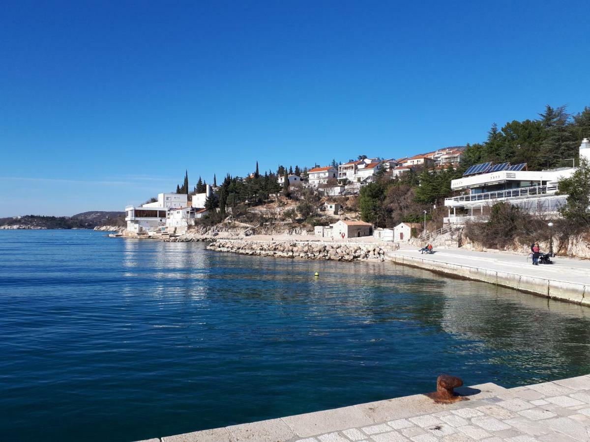 Apartmani Adria Lila Crikvenica ドラマリ エクステリア 写真